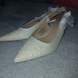 A New Day Elegant Cream Pearl Kitten Heels